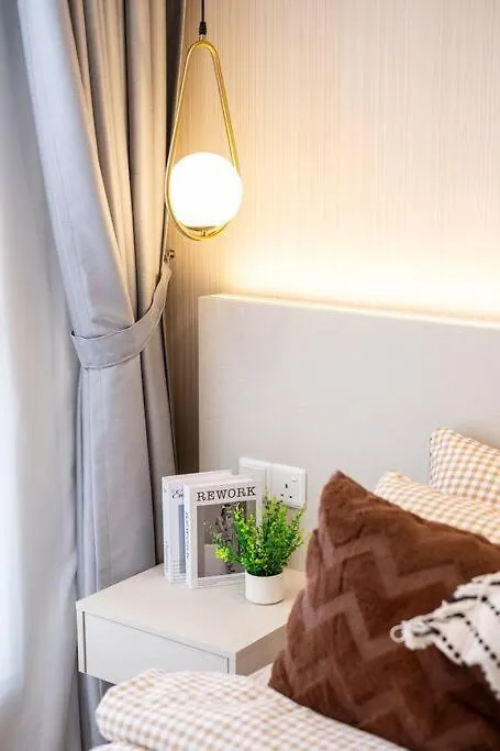 아파트 Modern Cozy Sunway Velocity Two 1Min To Mrt 쿠알라룸푸르