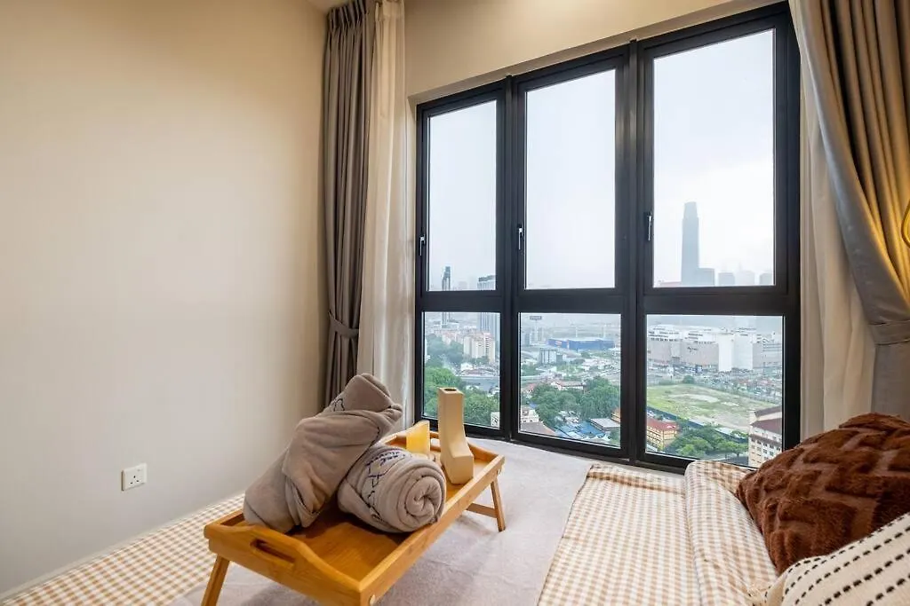 아파트 Modern Cozy Sunway Velocity Two 1Min To Mrt 쿠알라룸푸르